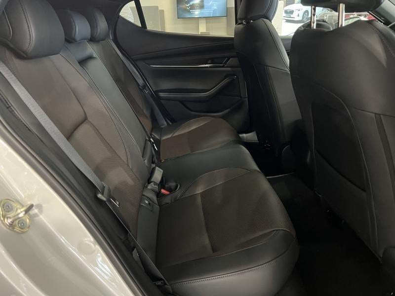 mazda - Visuel 16